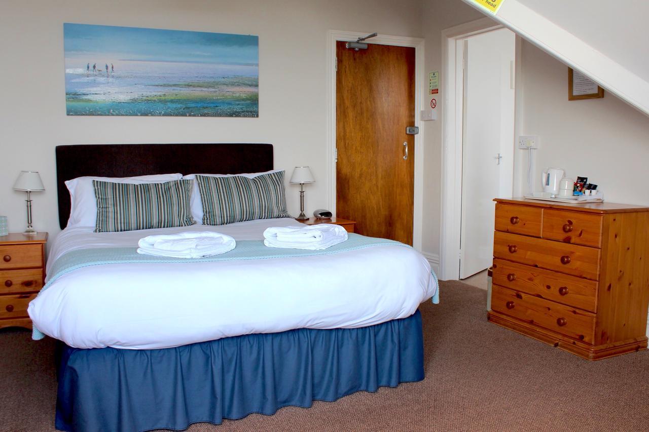 By The Sea Bed And Breakfast Eastbourne Kültér fotó